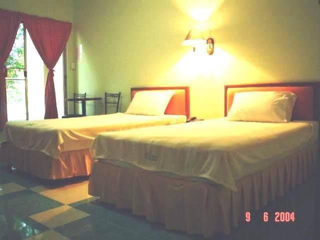 Boonthavon Apart otel Chiang Mai Dış mekan fotoğraf