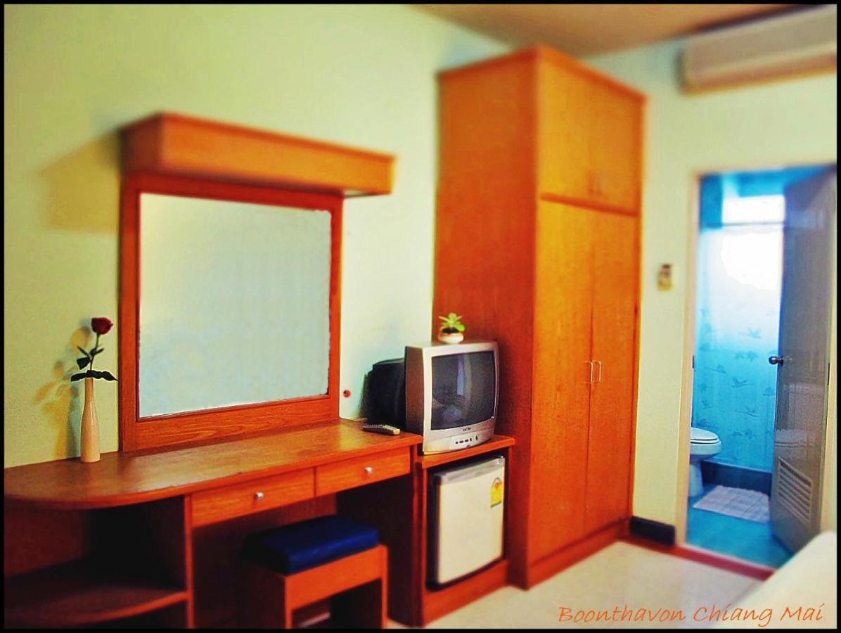 Boonthavon Apart otel Chiang Mai Dış mekan fotoğraf